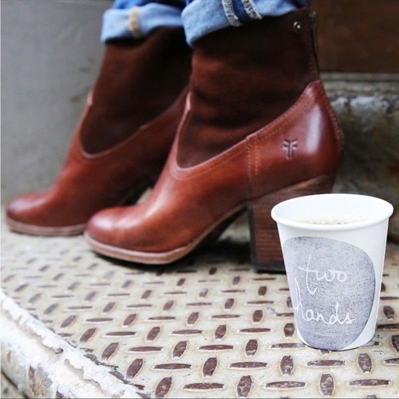 Frye Tessa Zip Short Black Suede Real Leather Zip Up Heeled Round Toe Ankle Boot - Picture 2 of 11